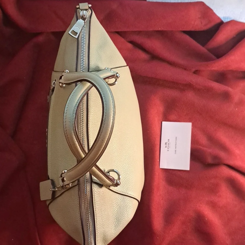 Coach Prairie Soft Seafoam Green Pebble Leather Satchel/Crossbody Like New - Picture 7 of 11